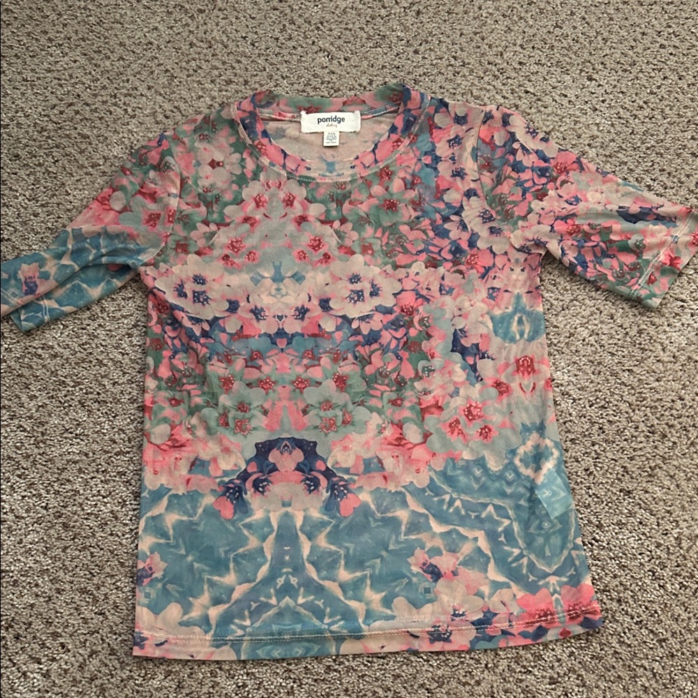 Porridge sheer floral tee